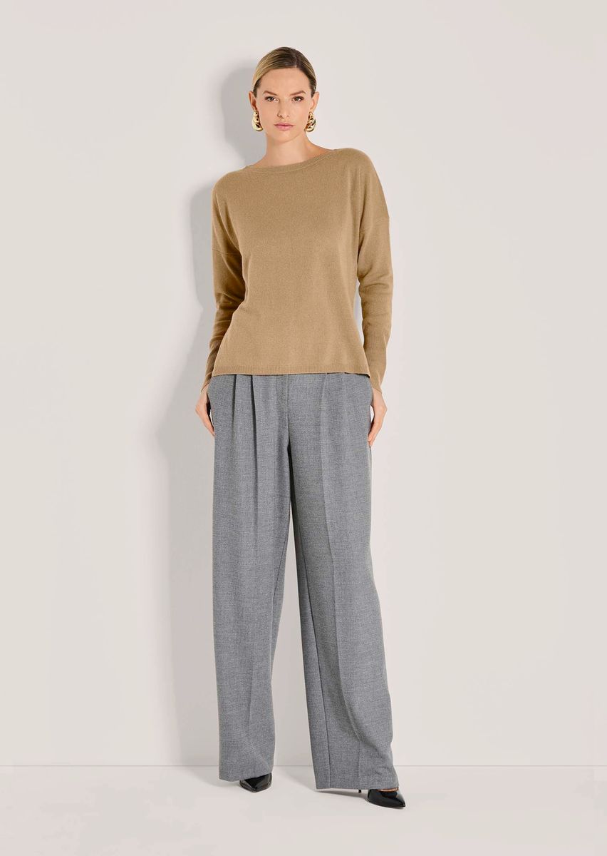 Kaschmirpullover mit U-Boot-Ausschnitt