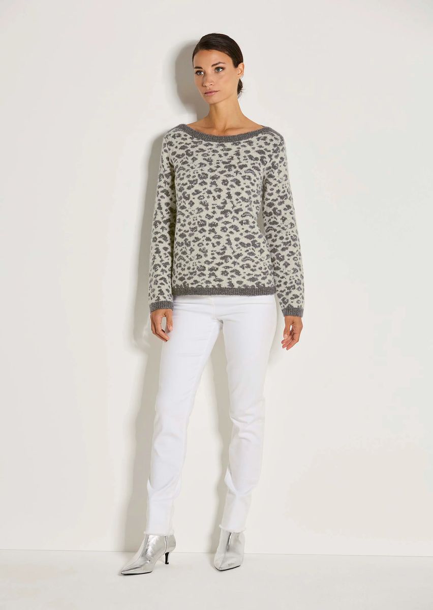 Strickpullover mit Leopardenmuster
