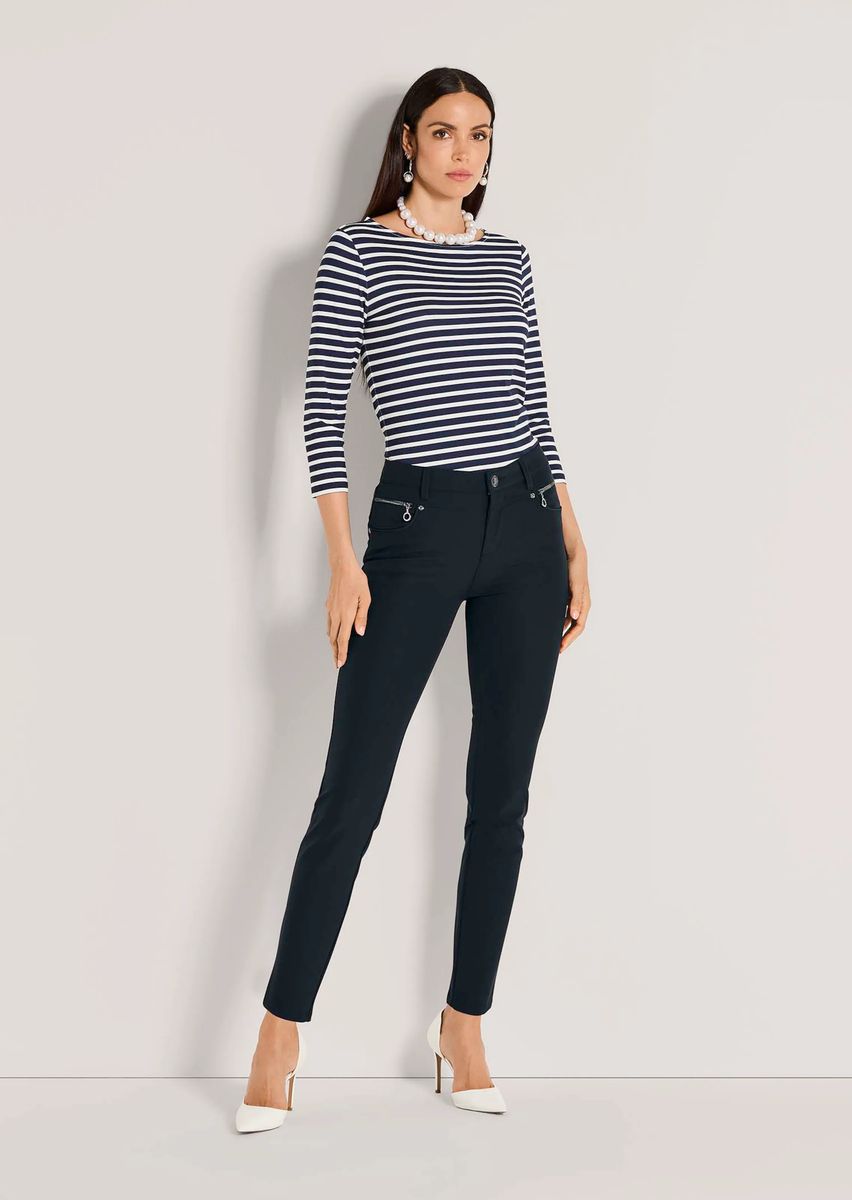 Schmal geschnittene Techno-Stretch-Hose