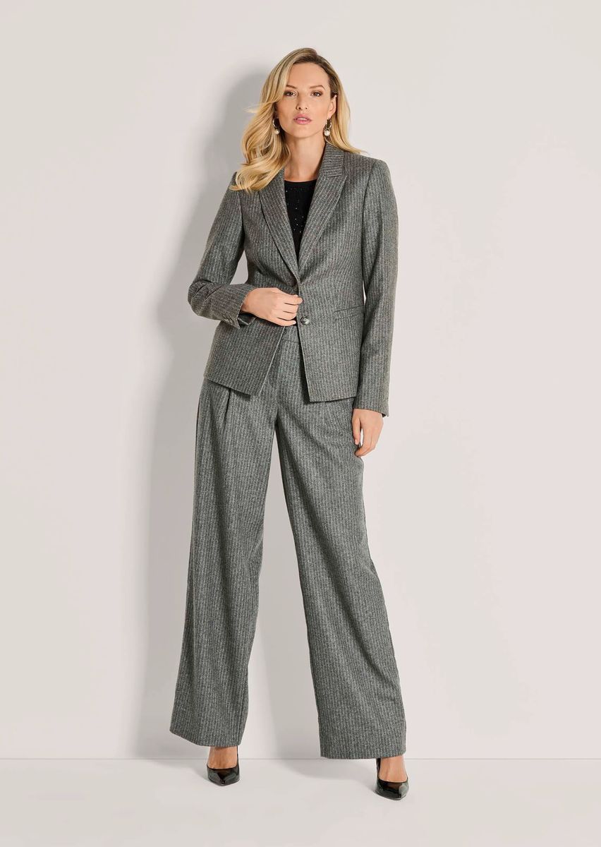 Taillierter Wollmix-Blazer mit Kreidestreifen