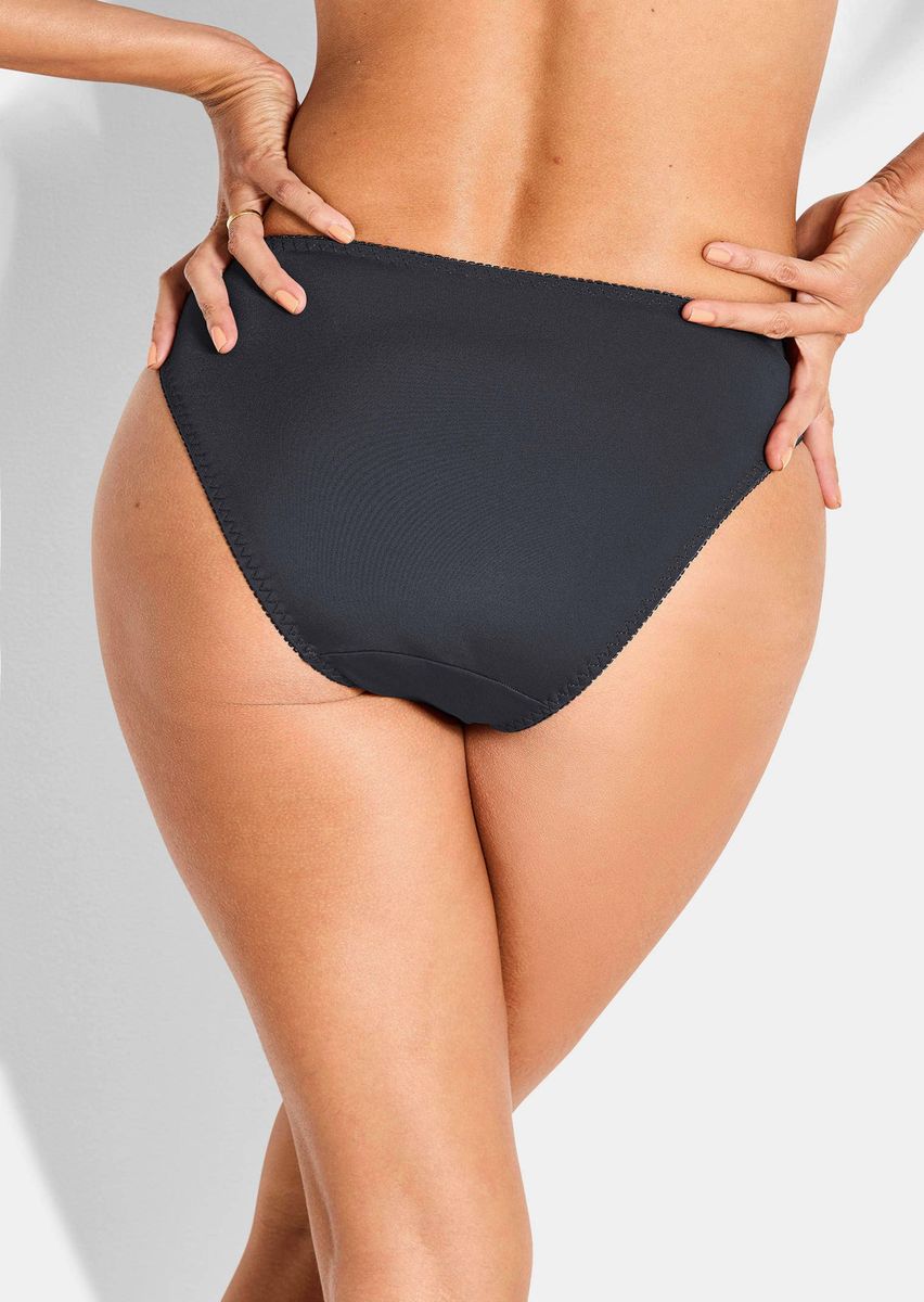 Hüftslip mit femininer Spitzenkante