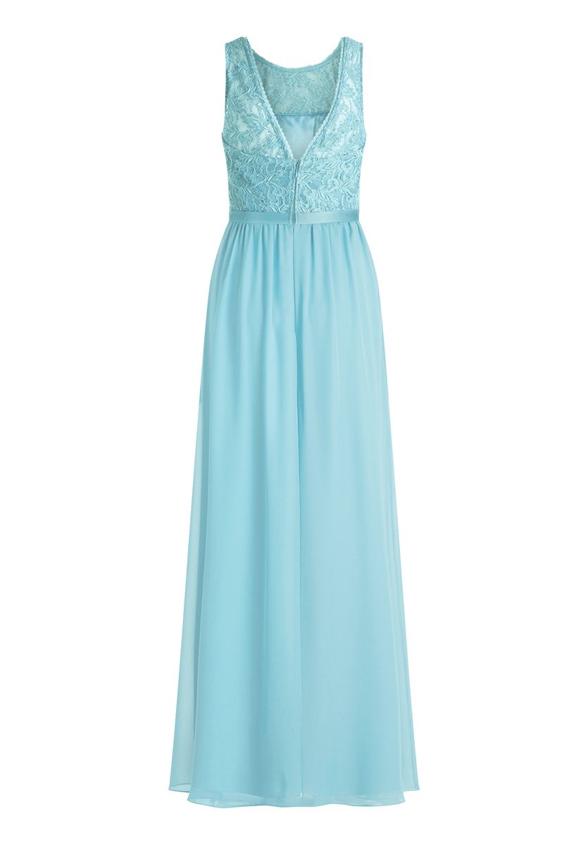 Elegantes Chiffonkleid mit Spitzenoberteil