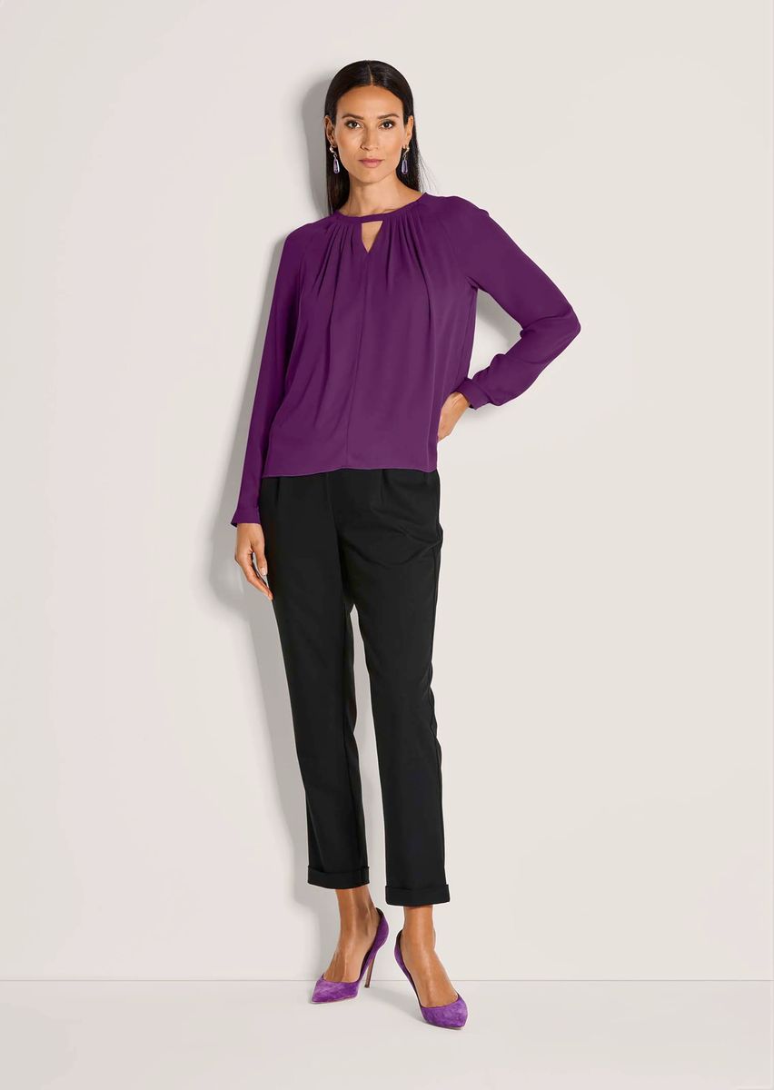 Elegante Schlupfbluse mit Faltenlegung
