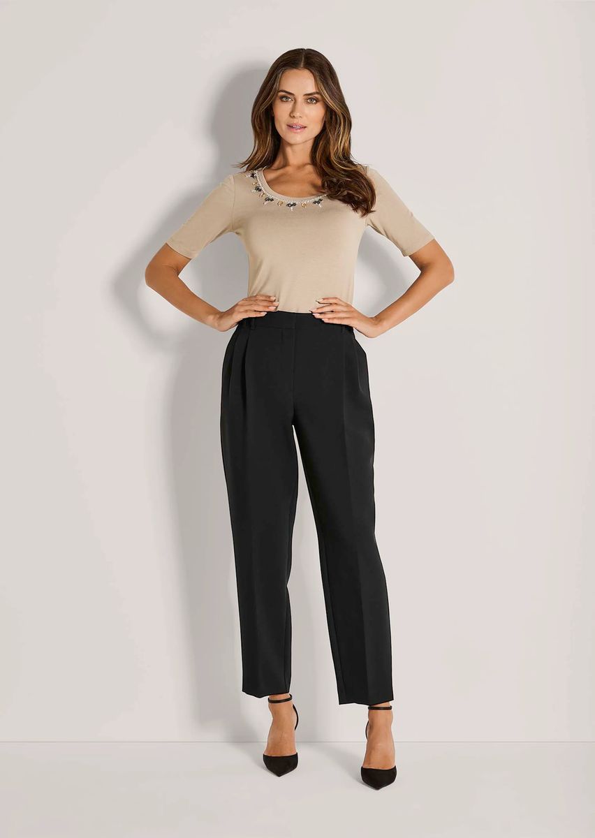 Konische Bundfaltenhose mit Bügelfalte