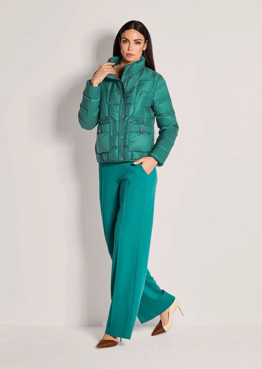 Wattierte Steppjacke mit Stehkragen