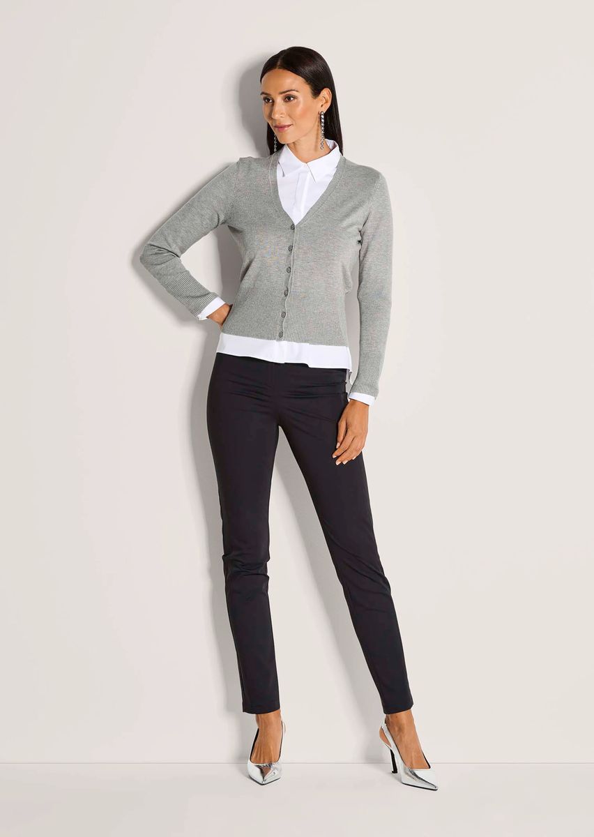Schmaler Strickcardigan mit V-Ausschnitt