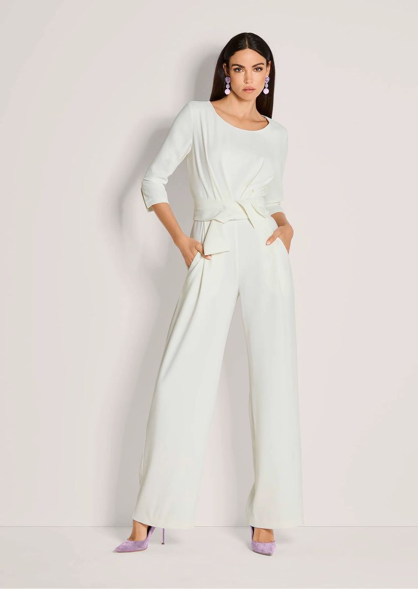 Eleganter Jumpsuit mit weitem Bein