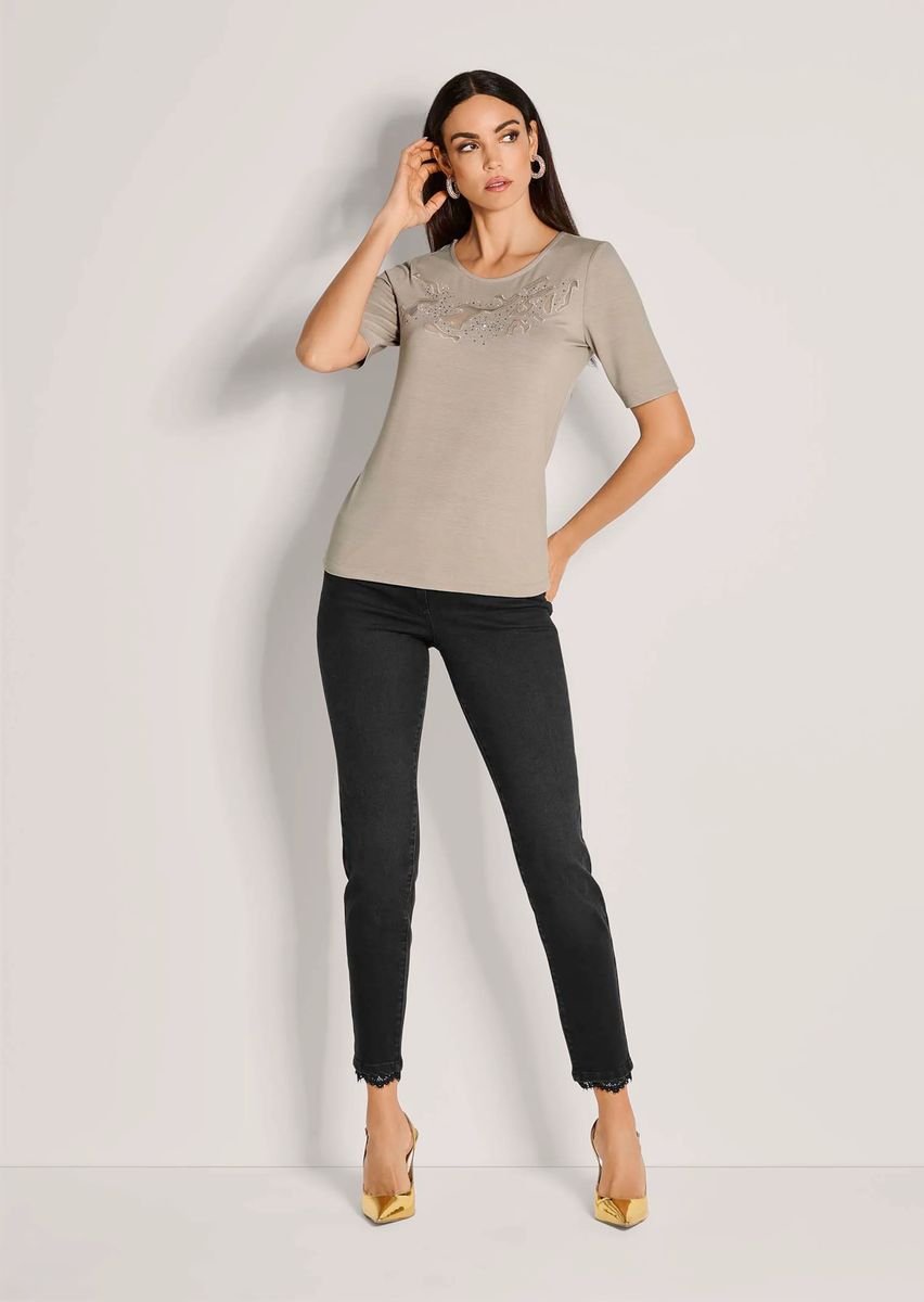 Elegantes Kurzarm-Shirt mit Strassbesatz