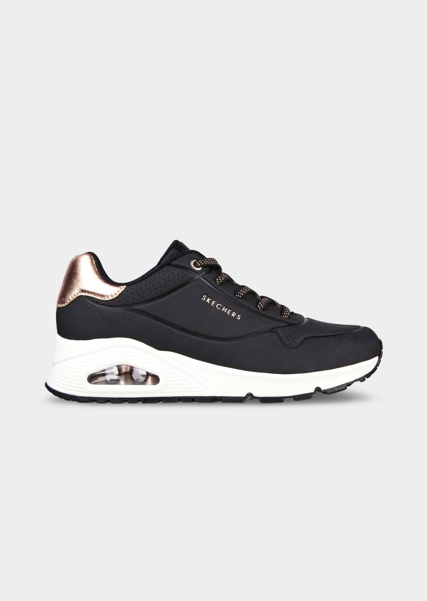 Luftgepolsterter Sneaker mit Metallic-Ferse
