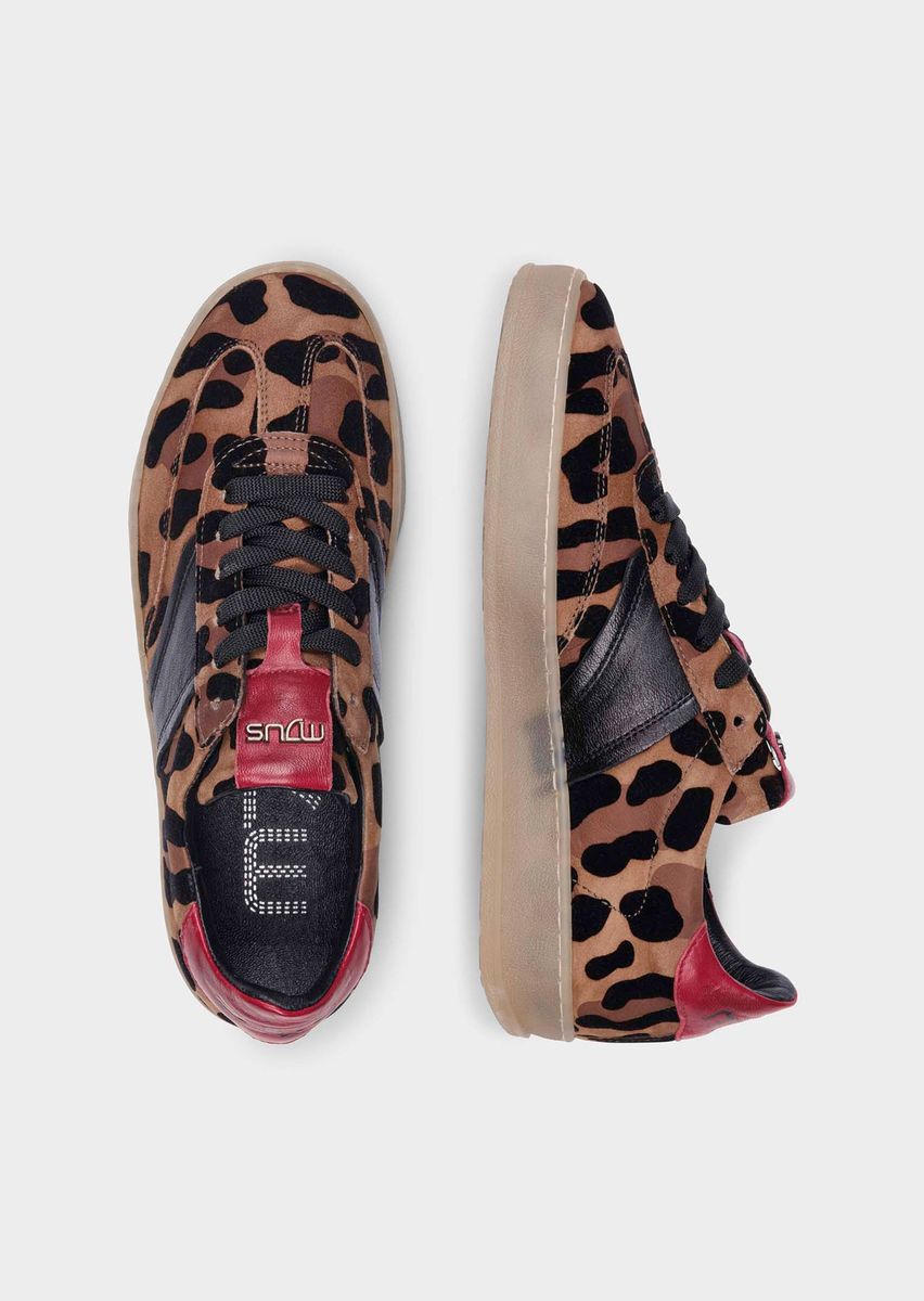 Leder-Sneaker mit markantem Leopardenmuster