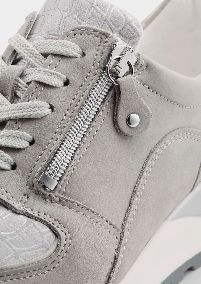 Strukturierte Leder-Sneaker mit Reißverschluss