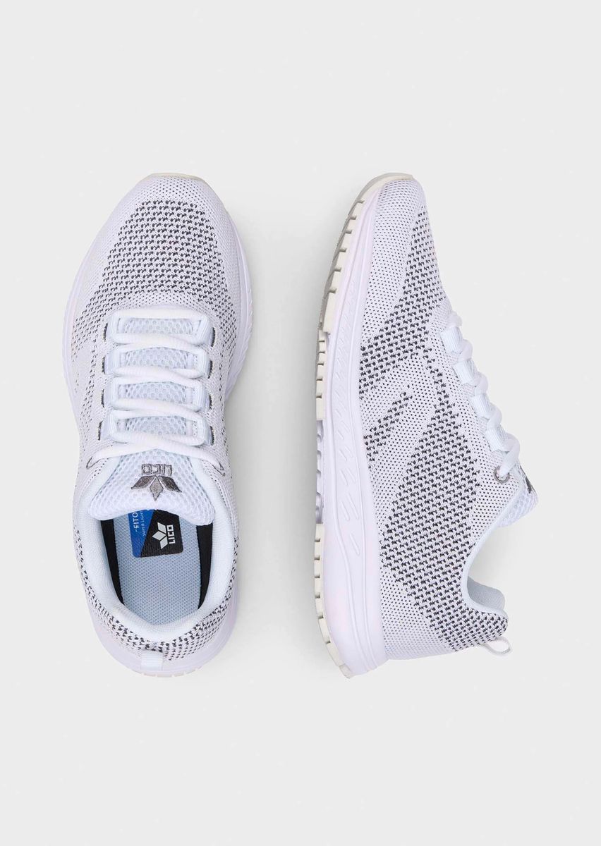 Atmungsaktive gestrickte Low-Top Sneaker
