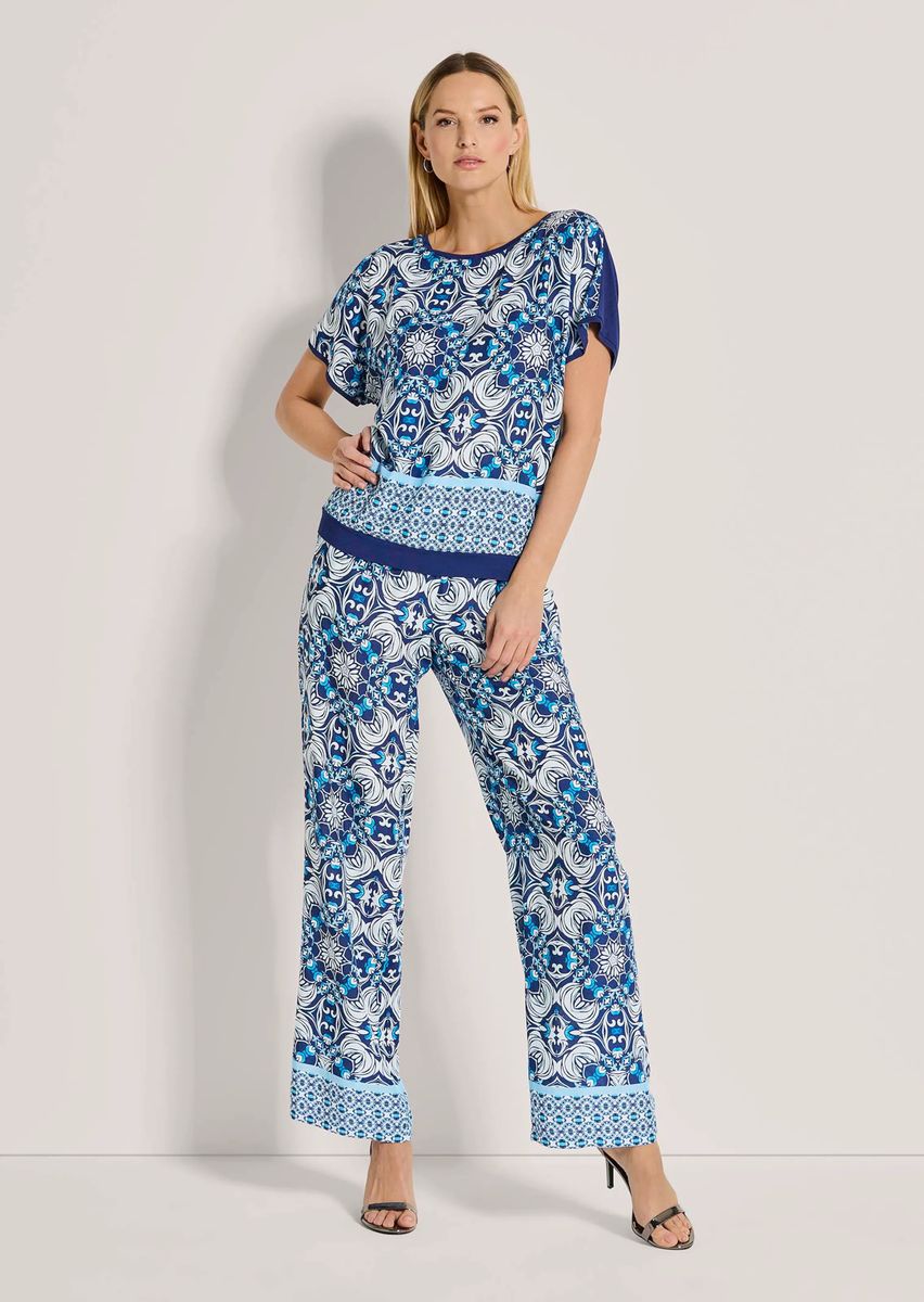 Bedrucktes Shirt im Material-Mix