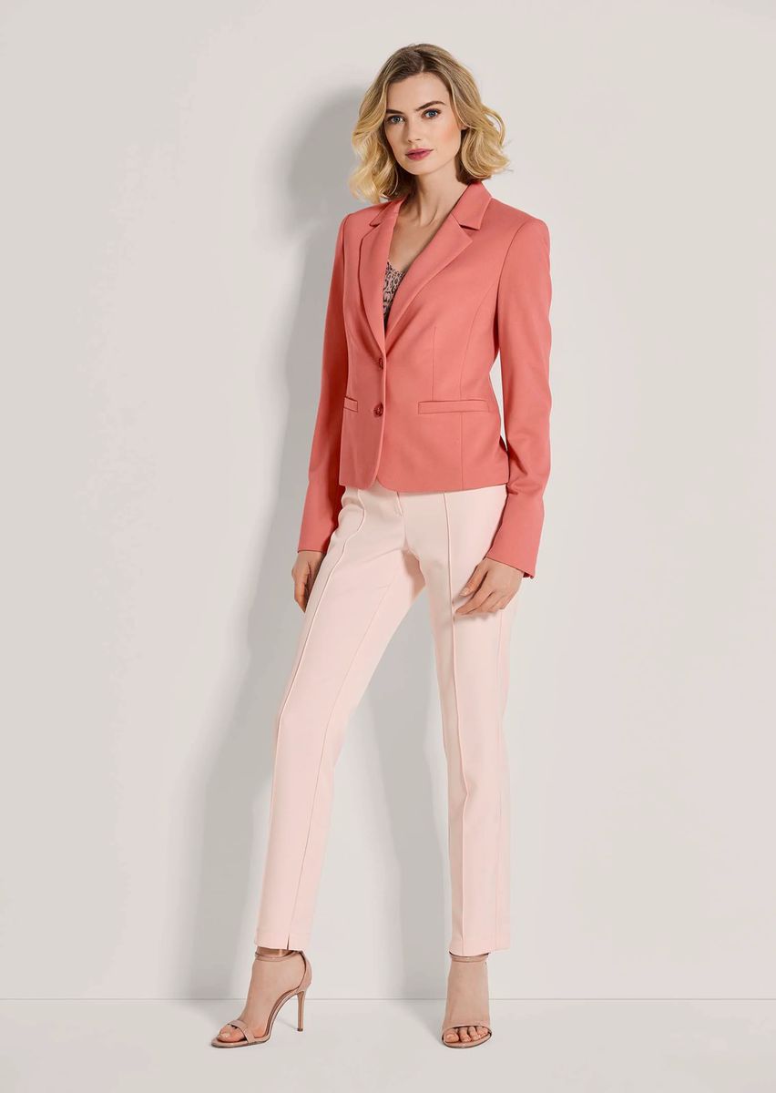 Eleganter Taillierter Kurzblazer