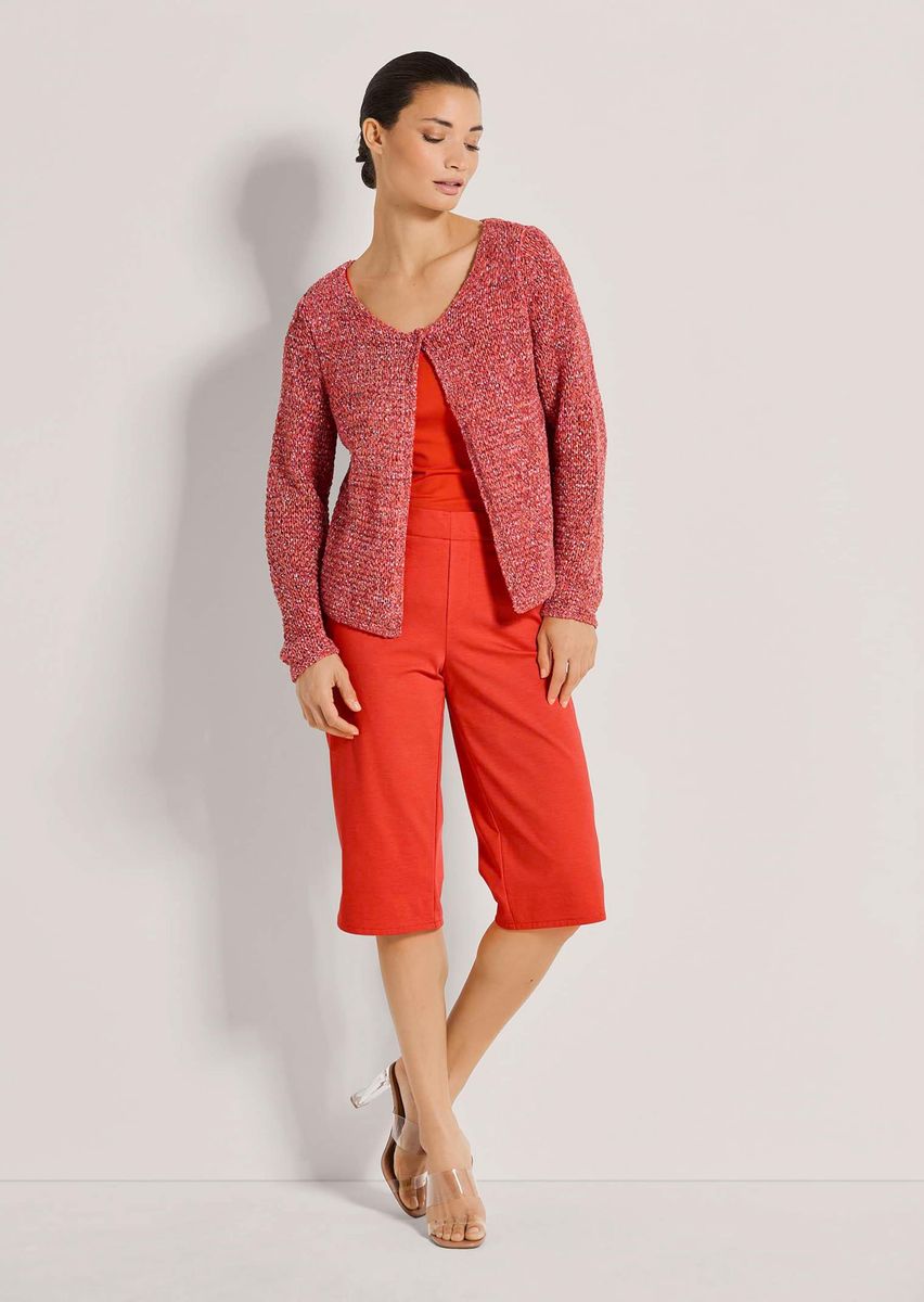 Kurze Strickjacke aus Multicolor-Garn
