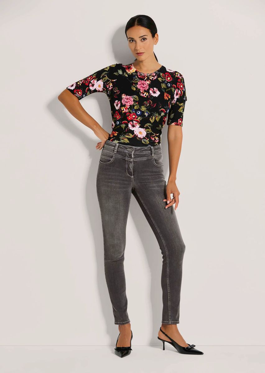 Schmal geschnittene Five-Pocket-Jeans
