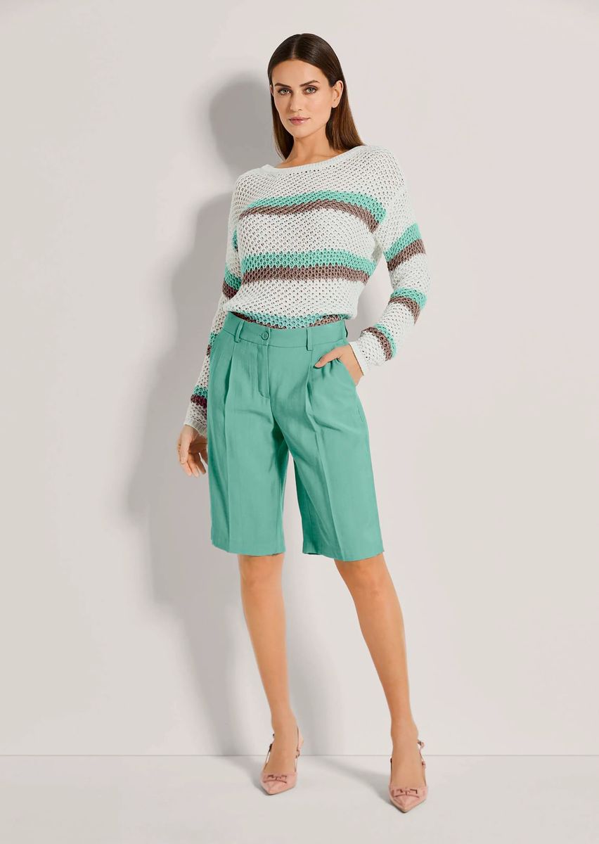 Elegante Bermuda mit Bundfalten