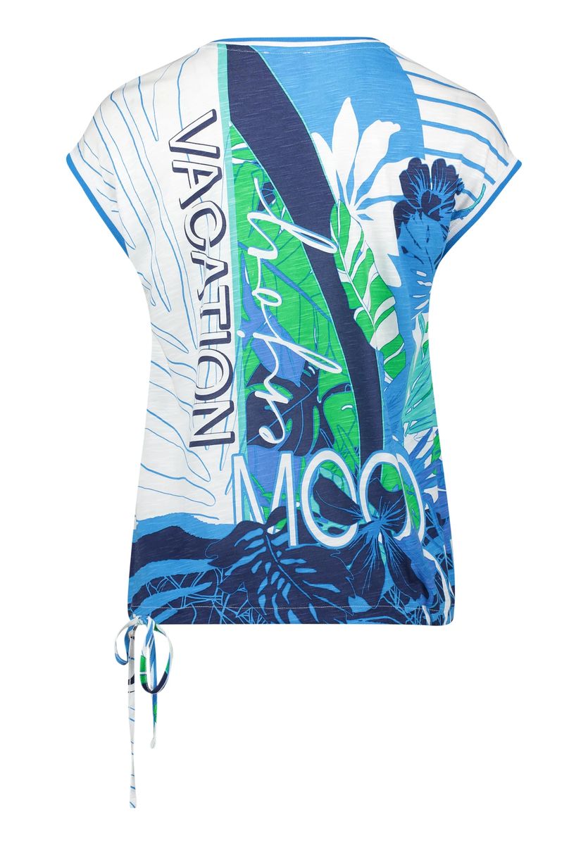 T-Shirt mit Blumendruck und Urlaubsstimmung