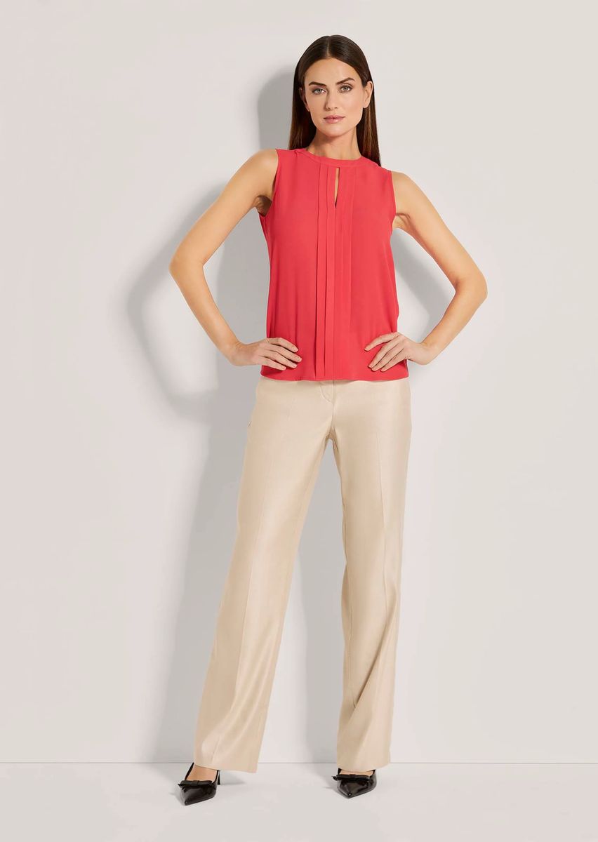 Elegante ärmellose Plissee-Bluse