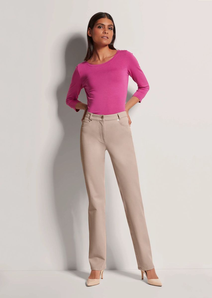 Schmale Five-Pocket-Jeans in gerader Form