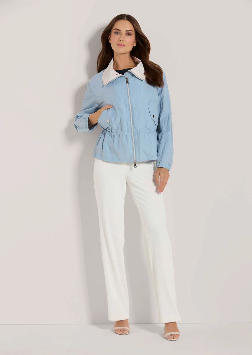 Leichte Outdoor-Jacke mit Taillenzug