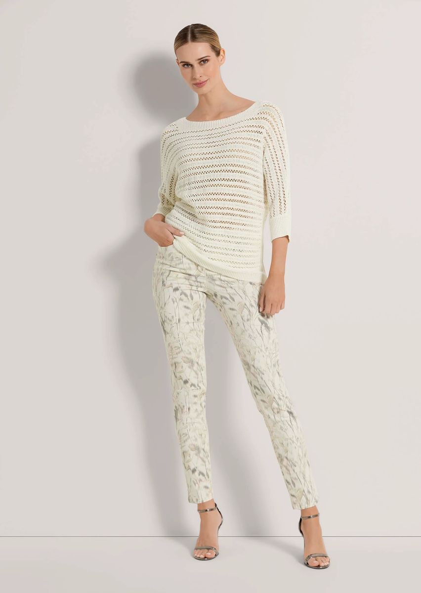Zarter Ajour-Strickpullover mit Bootausschnitt