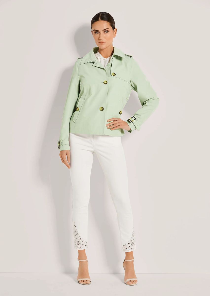 Sportliche Kurzjacke im Trench-Stil
