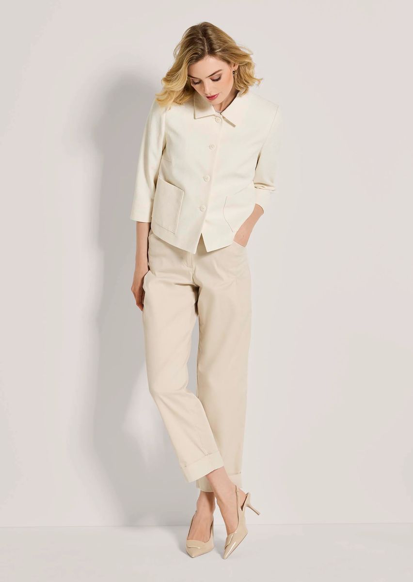 Kurzblazer mit Jacquard-Muster