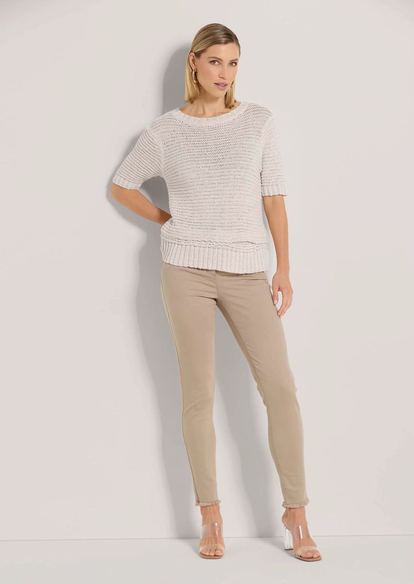 Halbarm-Pullover aus Bändchengarn