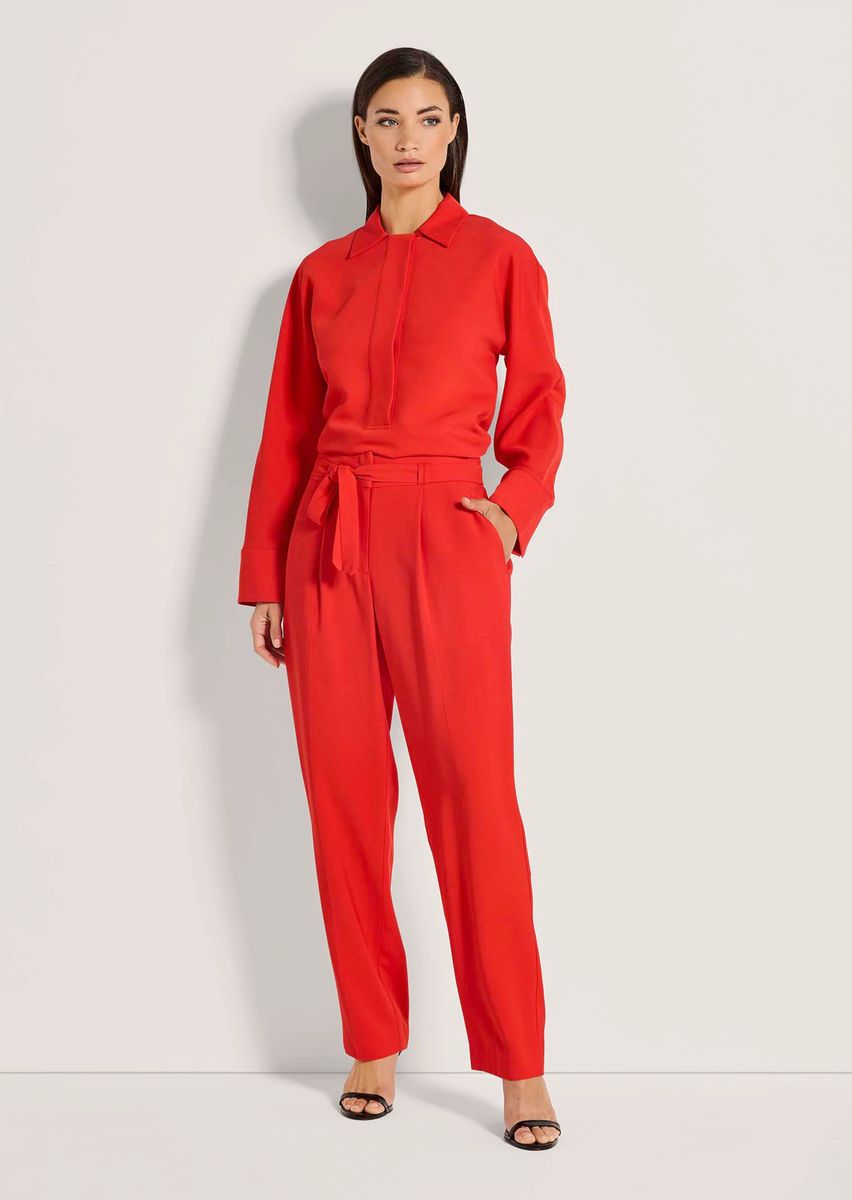 Elegante Bügelfaltenhose mit Bindegürtel