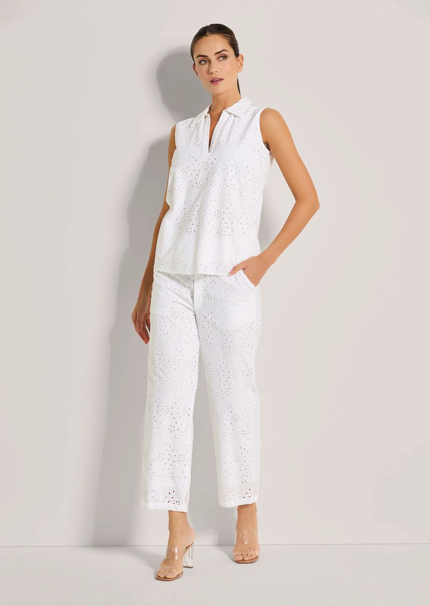 Ärmellose Bluse mit Lochstickerei