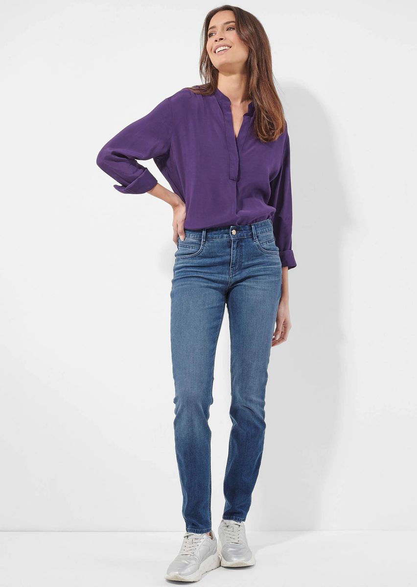 Lockere Bluse mit V-Ausschnitt