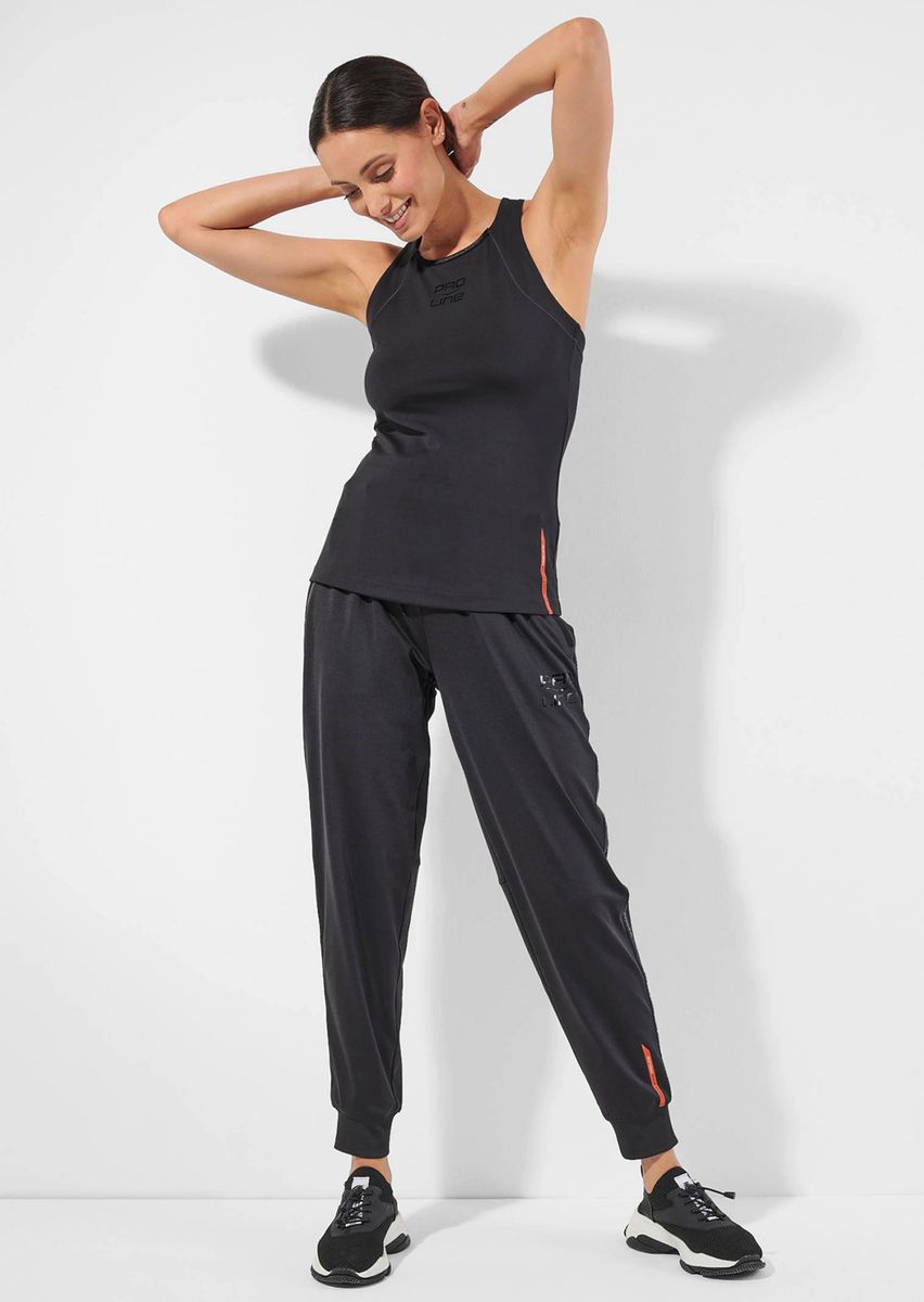 Hochwertiges Sport-Tanktop mit Ringerrücken
