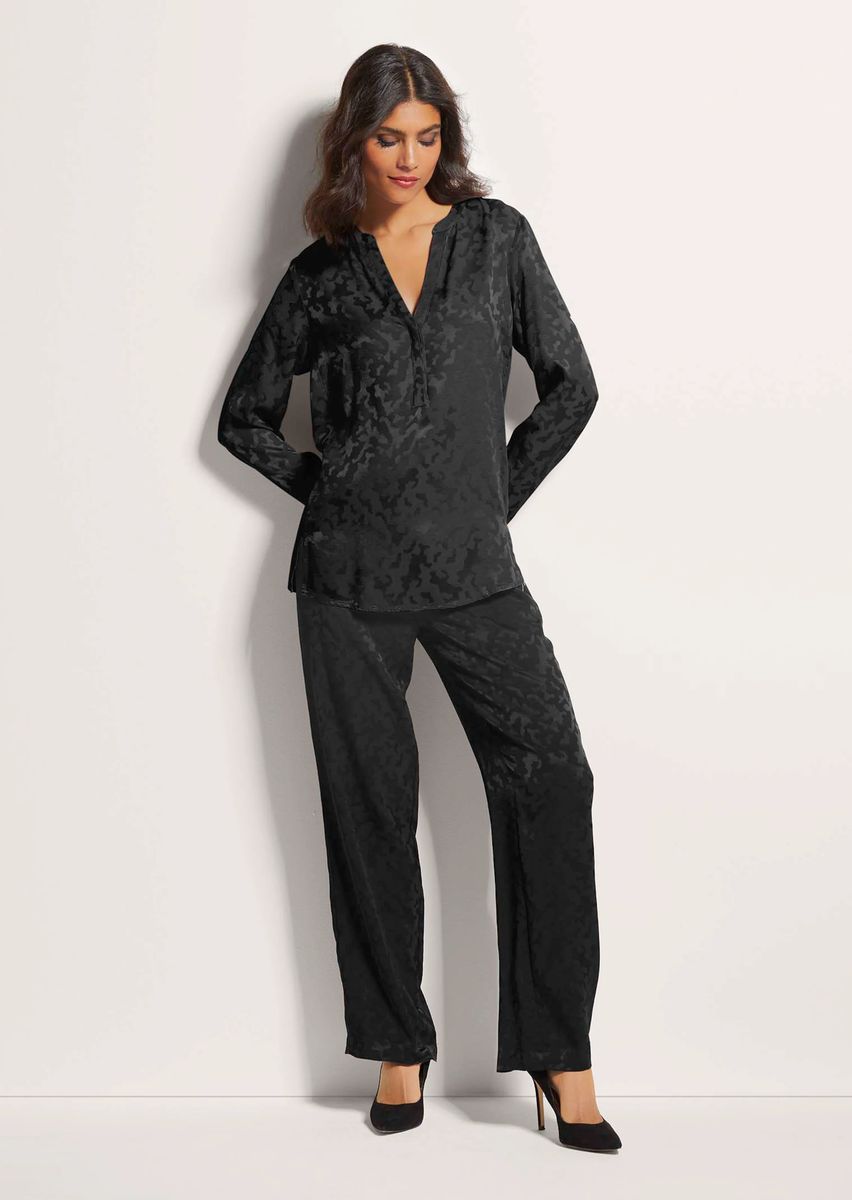 Lange Jacquard-Bluse mit V-Ausschnitt