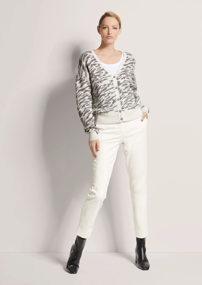 Jacquard-Strickjacke mit V-Ausschnitt