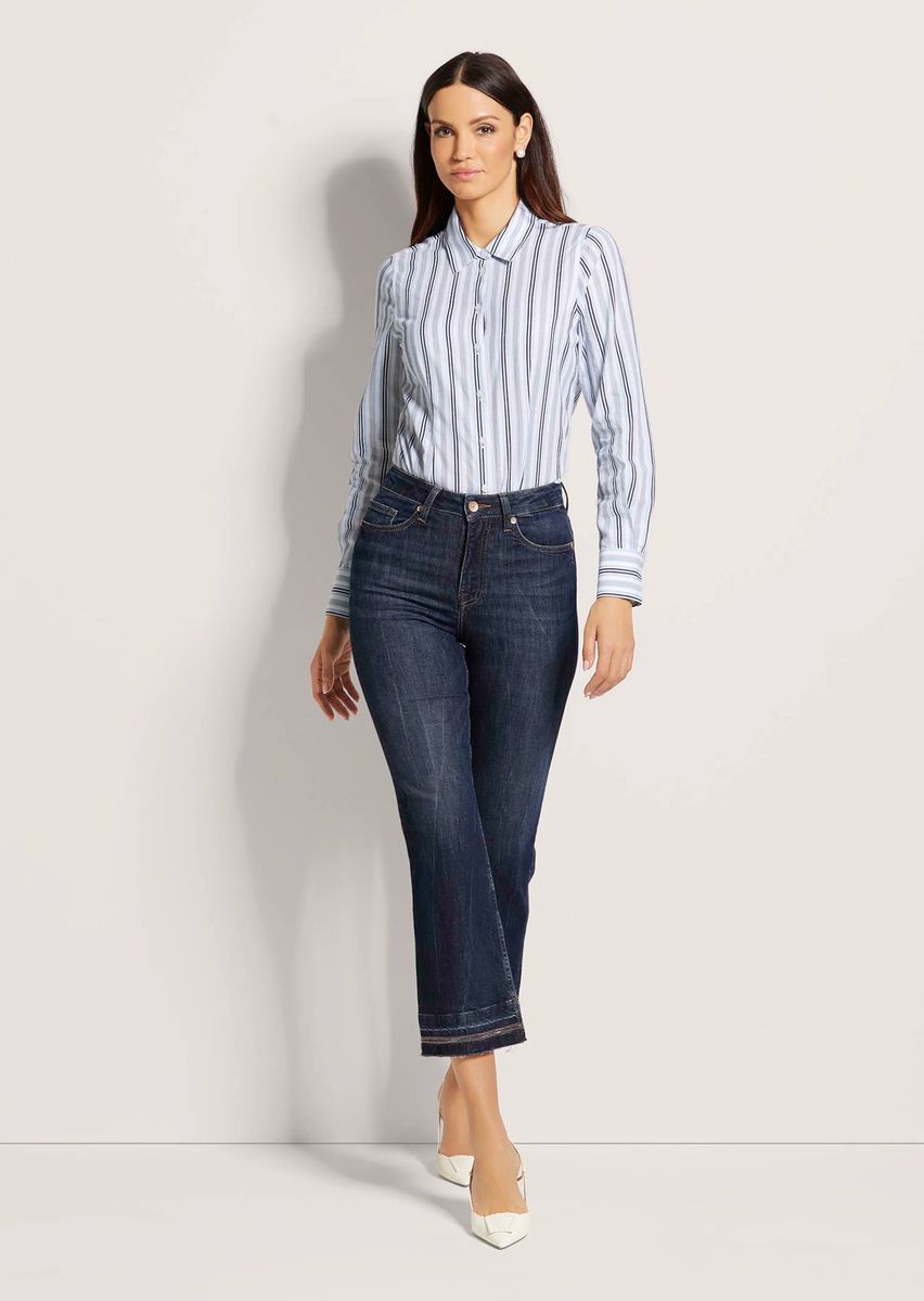 Ausgestellte Jeans mit Strass-Saum