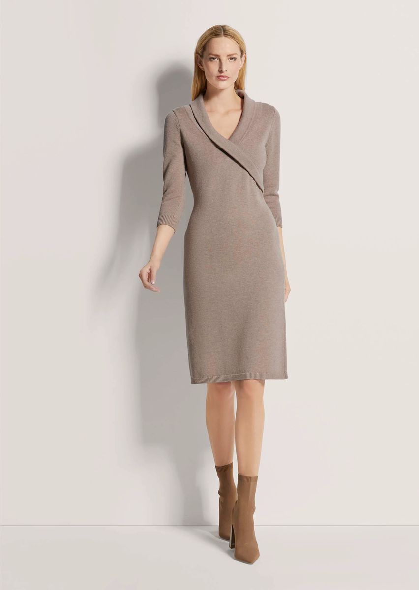 Elegantes Strickkleid in Wickel-Optik