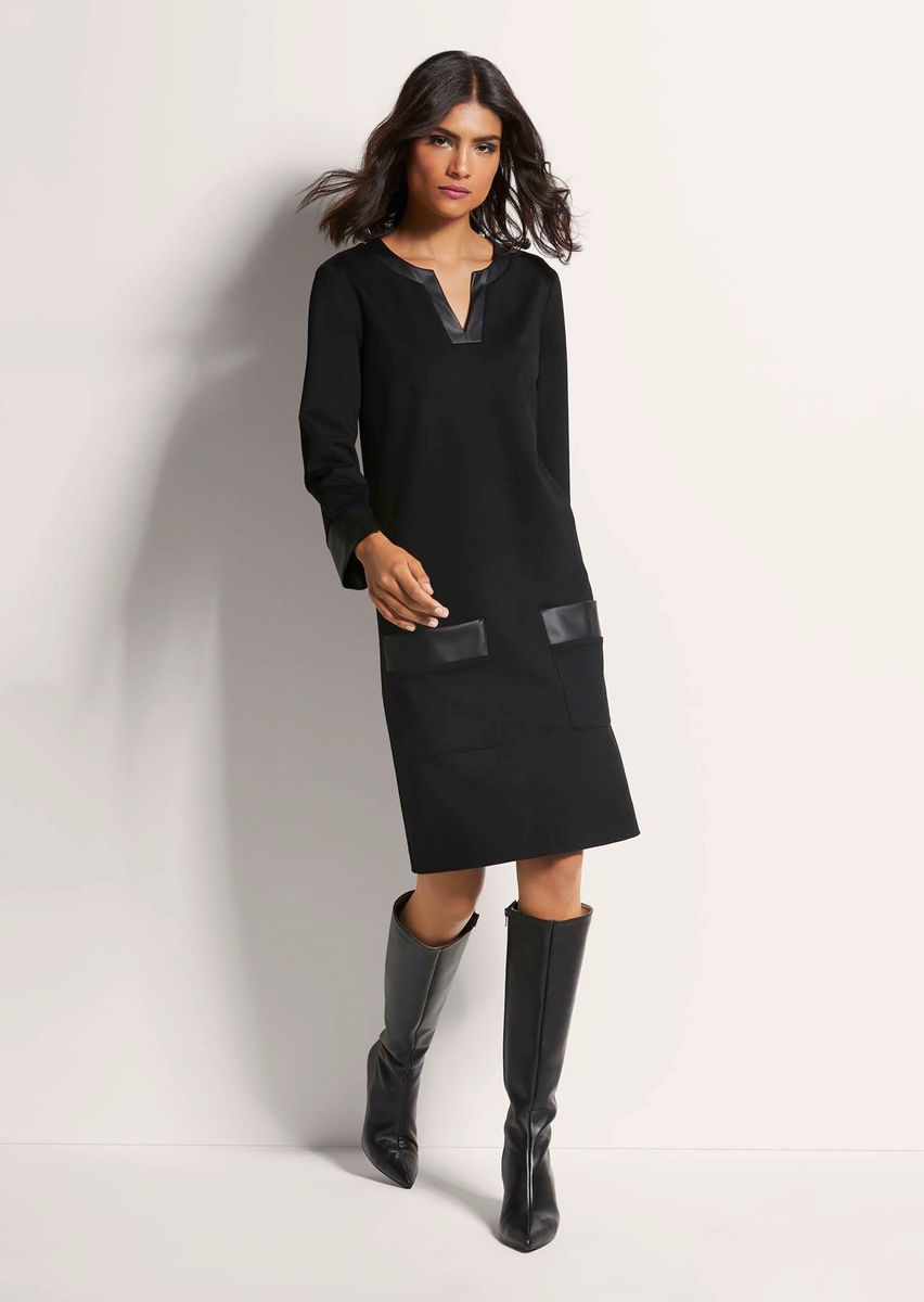 Modernes Kleid in H-Linie
