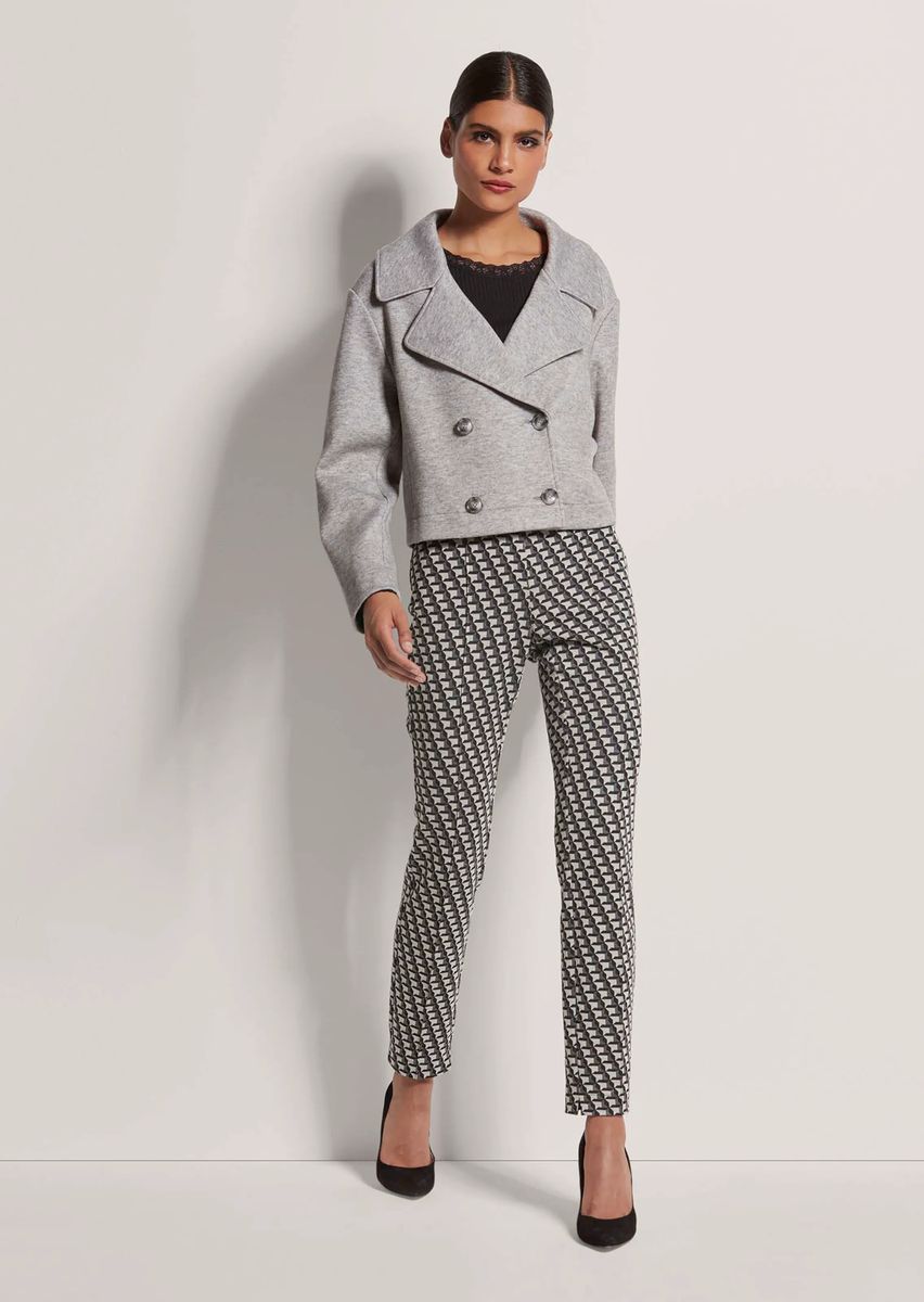 Kurzer zweireihiger Blazer aus Jersey