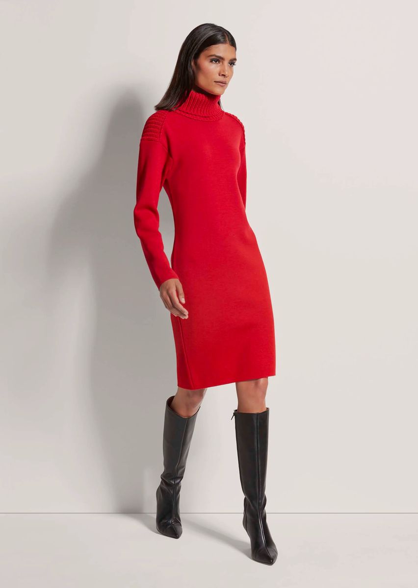 Klassisches Rollkragen-Strickkleid
