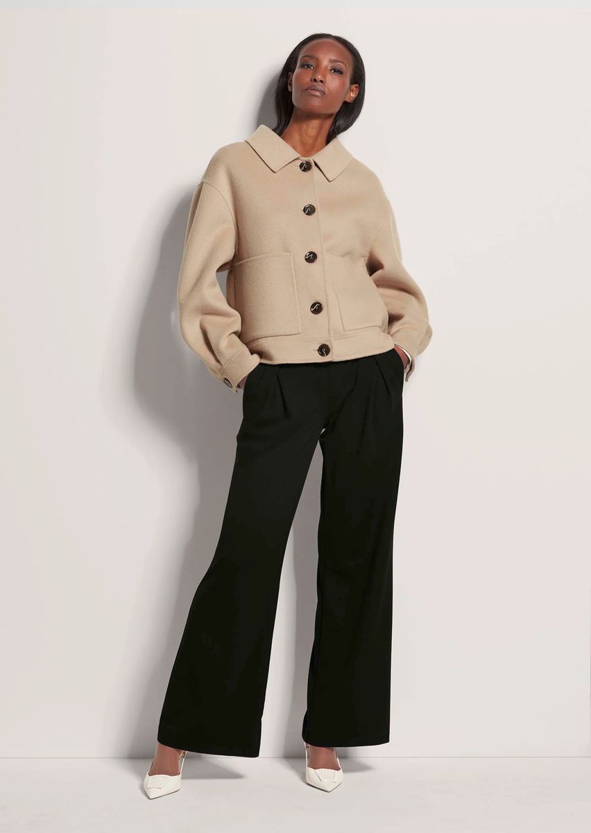 Kurze Oversize-Jacke aus Wollmix