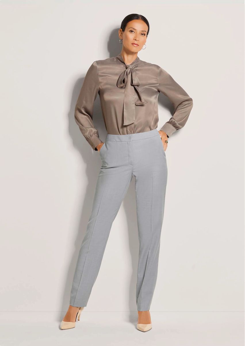 Elegante Hose mit Bügelfalte