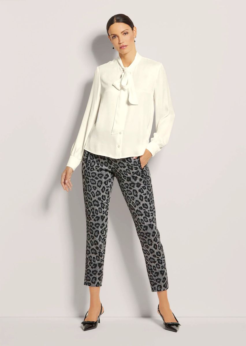Elegante Satin-Schluppenbluse