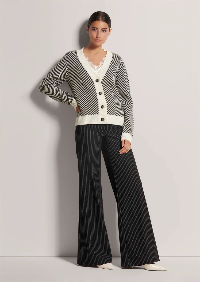 Strickjacke aus Schurwolle mit Fischgrat-Jacquard