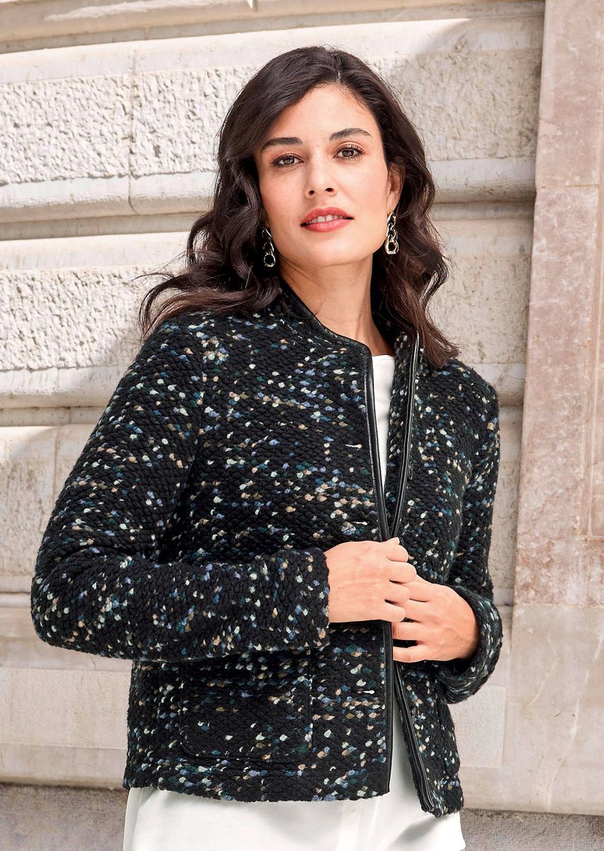 Kragenlose Melange-Strickjacke