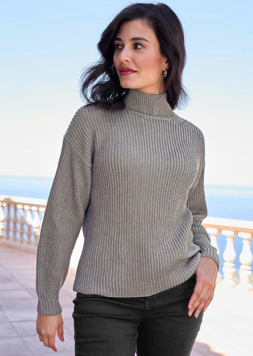 Lässiger Strickpullover mit Stehkragen