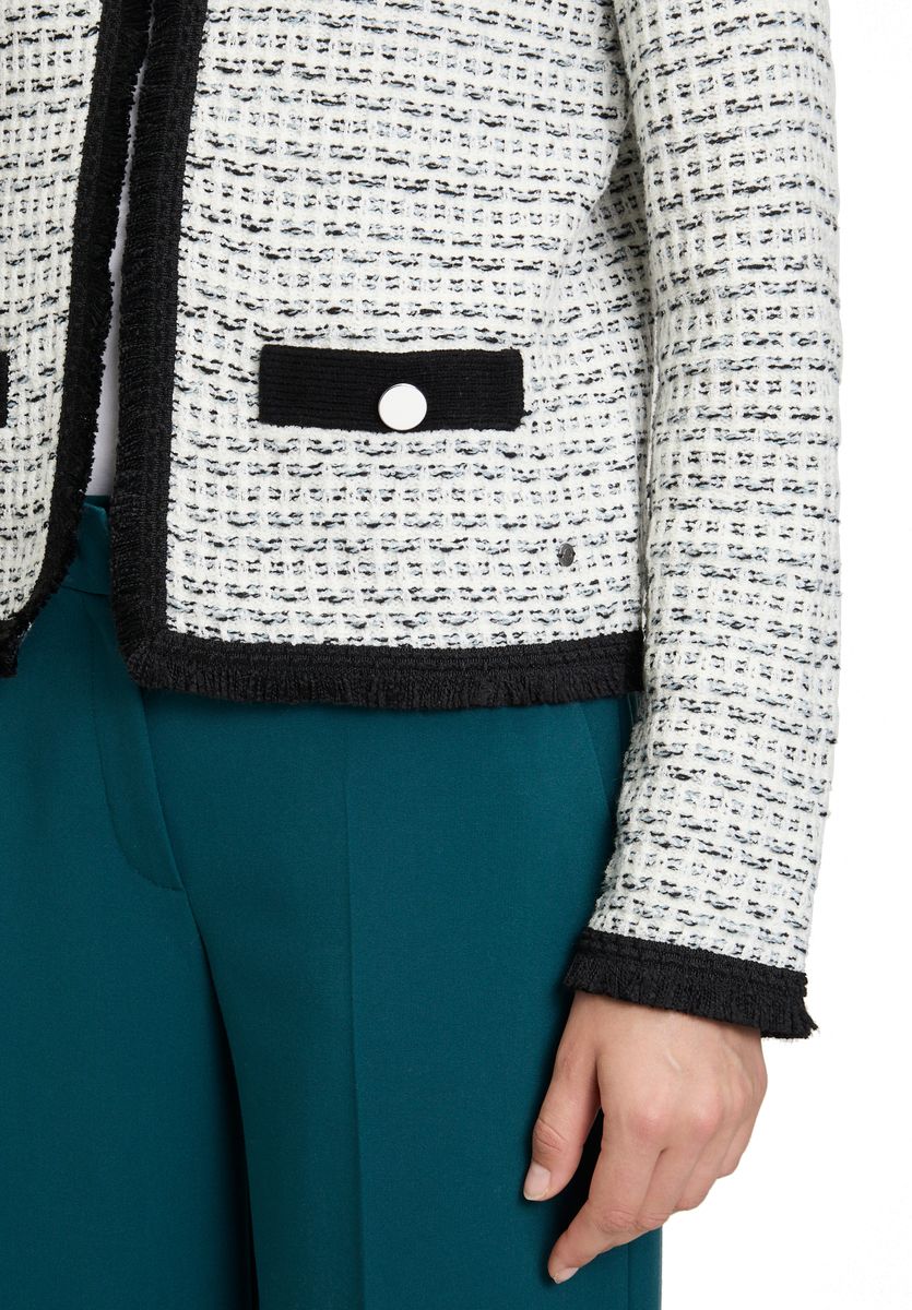 Strukturierte Tweed-Strickjacke mit Fransen