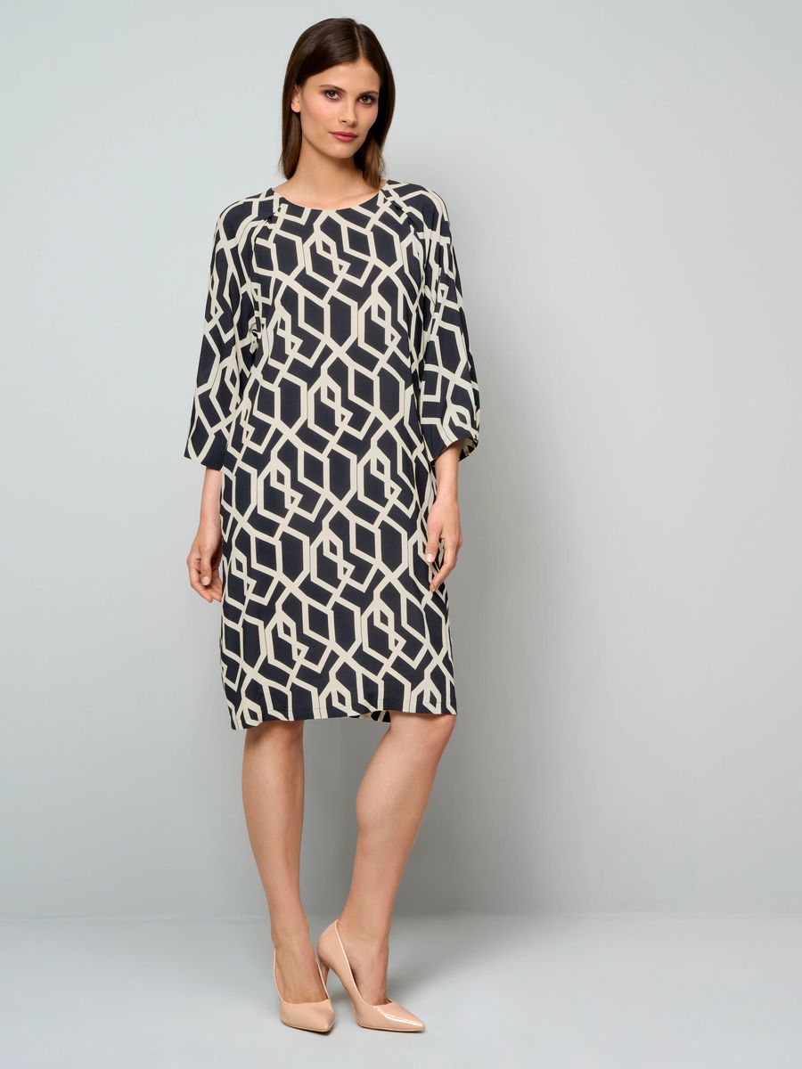 Hängerkleid mit geometrischem Grafikmuster
