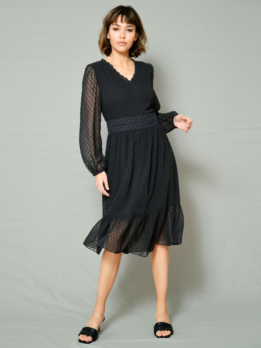 Strukturiertes Polka-Dot-Midikleid