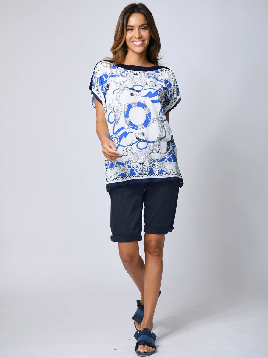 Maritimes Strandshirt mit nautischem Print